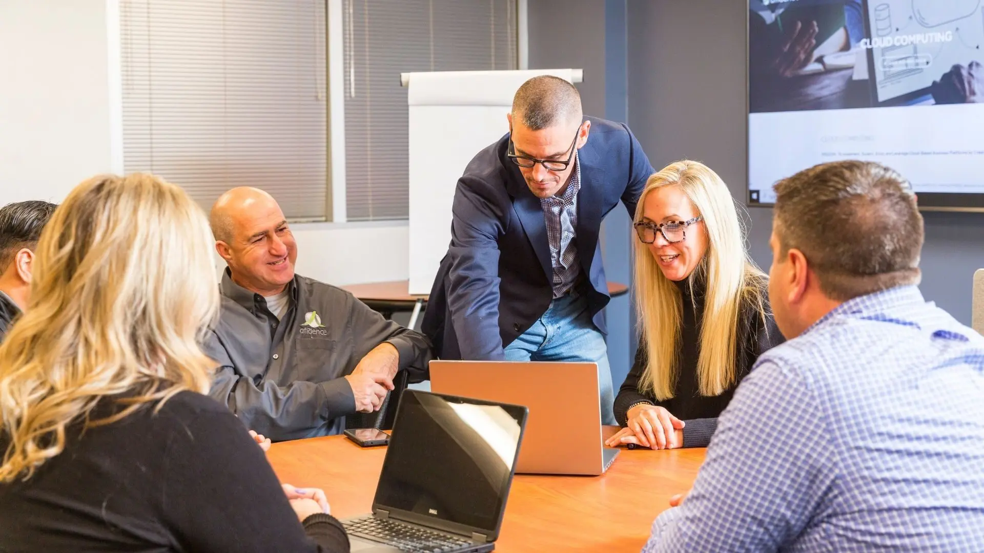 Afidence - Blending-Internal-IT With-Outside-Partners Blend your internal IT team with outside through IT professional services