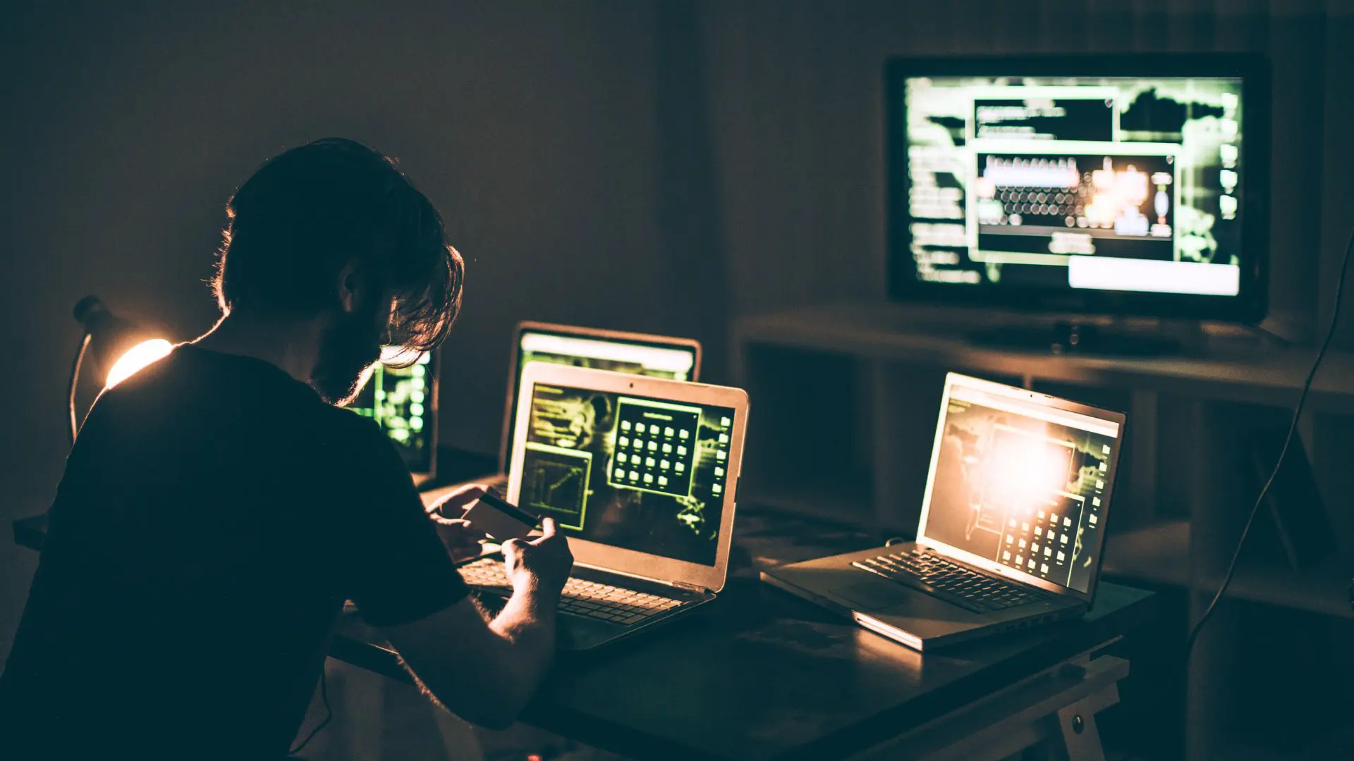 social-engineering-attacks (1) social engineering attacks